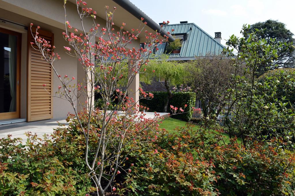 B&B La Casa Di Angela Cusago Exterior photo